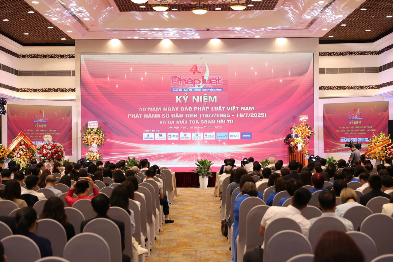Lễ kỷ niệm 40 năm ngày Báo Pháp luật Việt Nam phát hành số báo đầu tiên