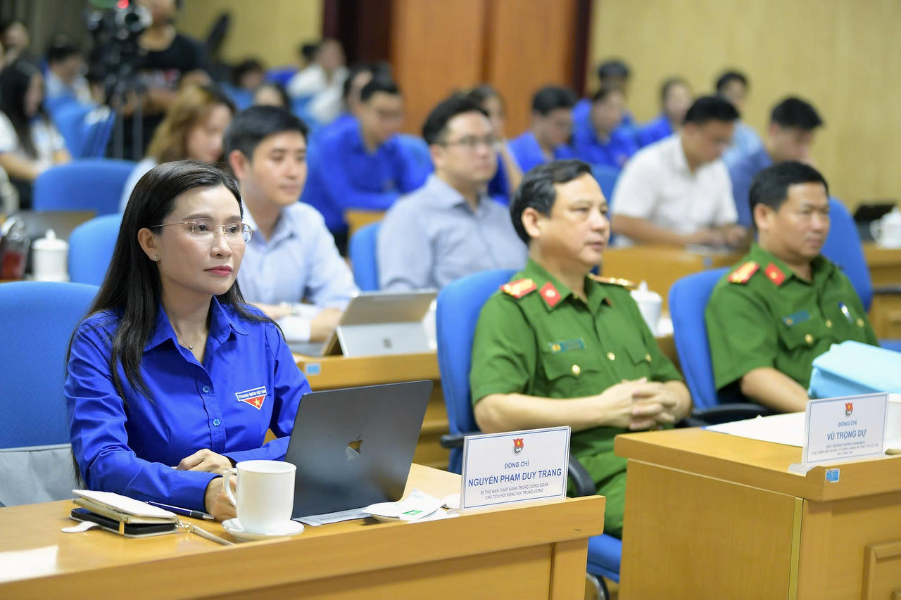 Ảnh trong buổi Hội nghị tập huấn
