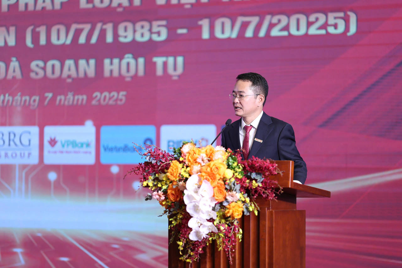 Tiến sĩ Vũ Hoài Nam - Bí thư Đảng ủy, Tổng biên tập Báo Pháp luật Việt Nam