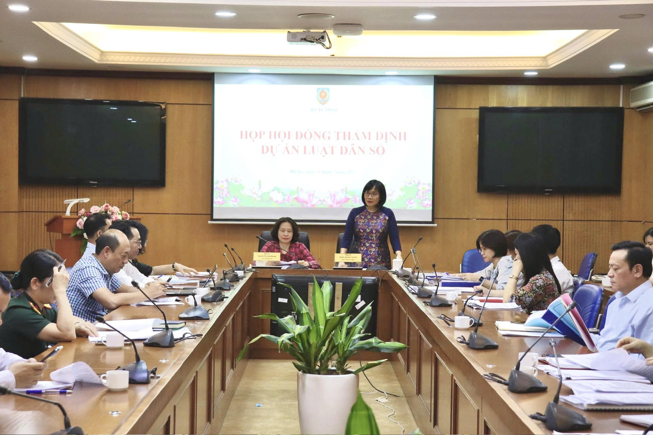 Luật Dân số: Duy trì vững chắc mức sinh thay thế trên phạm vi cả nước