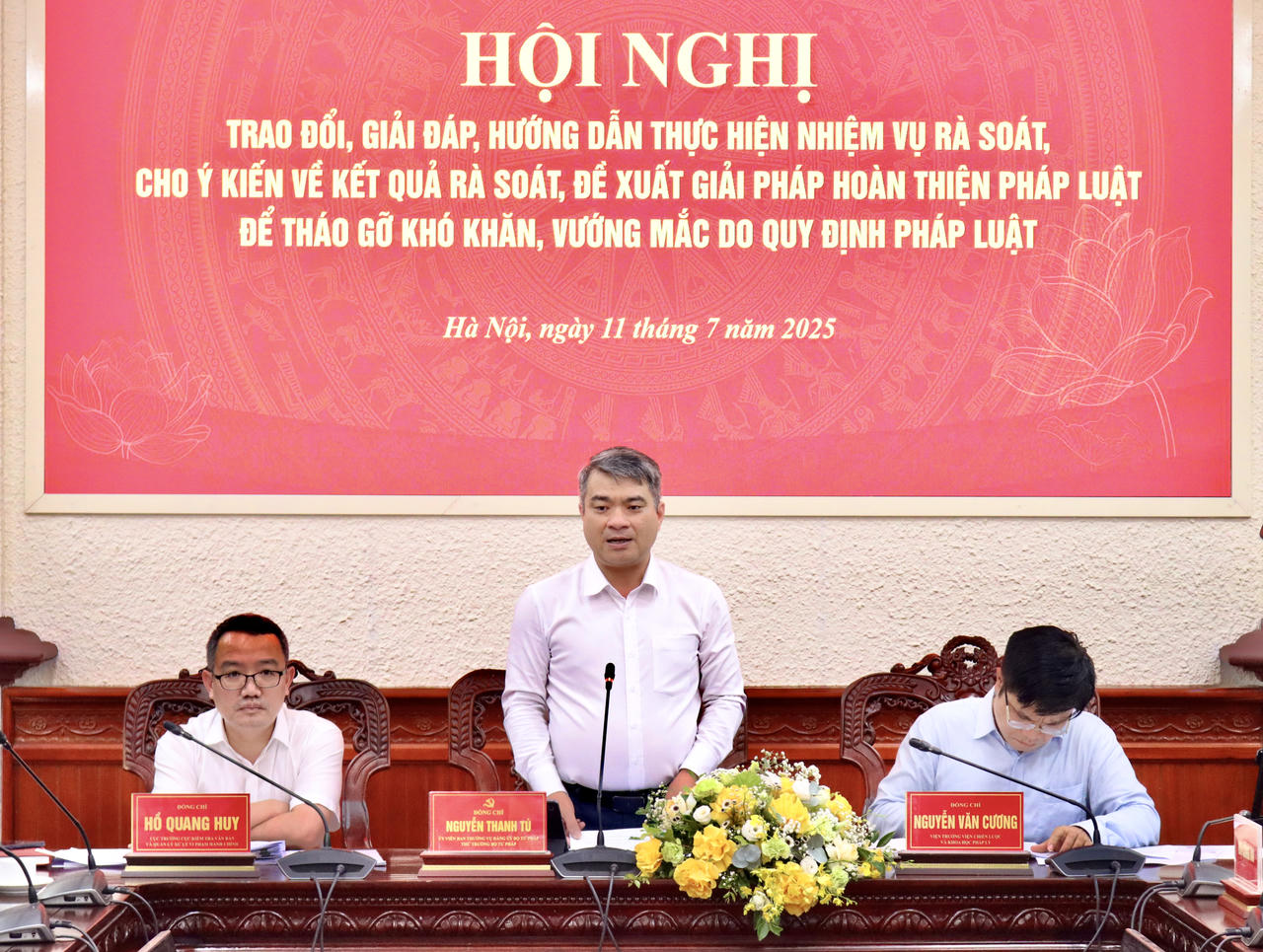 Thứ trưởng Nguyễn Thanh Tú phát biểu khai mạc hội nghị.