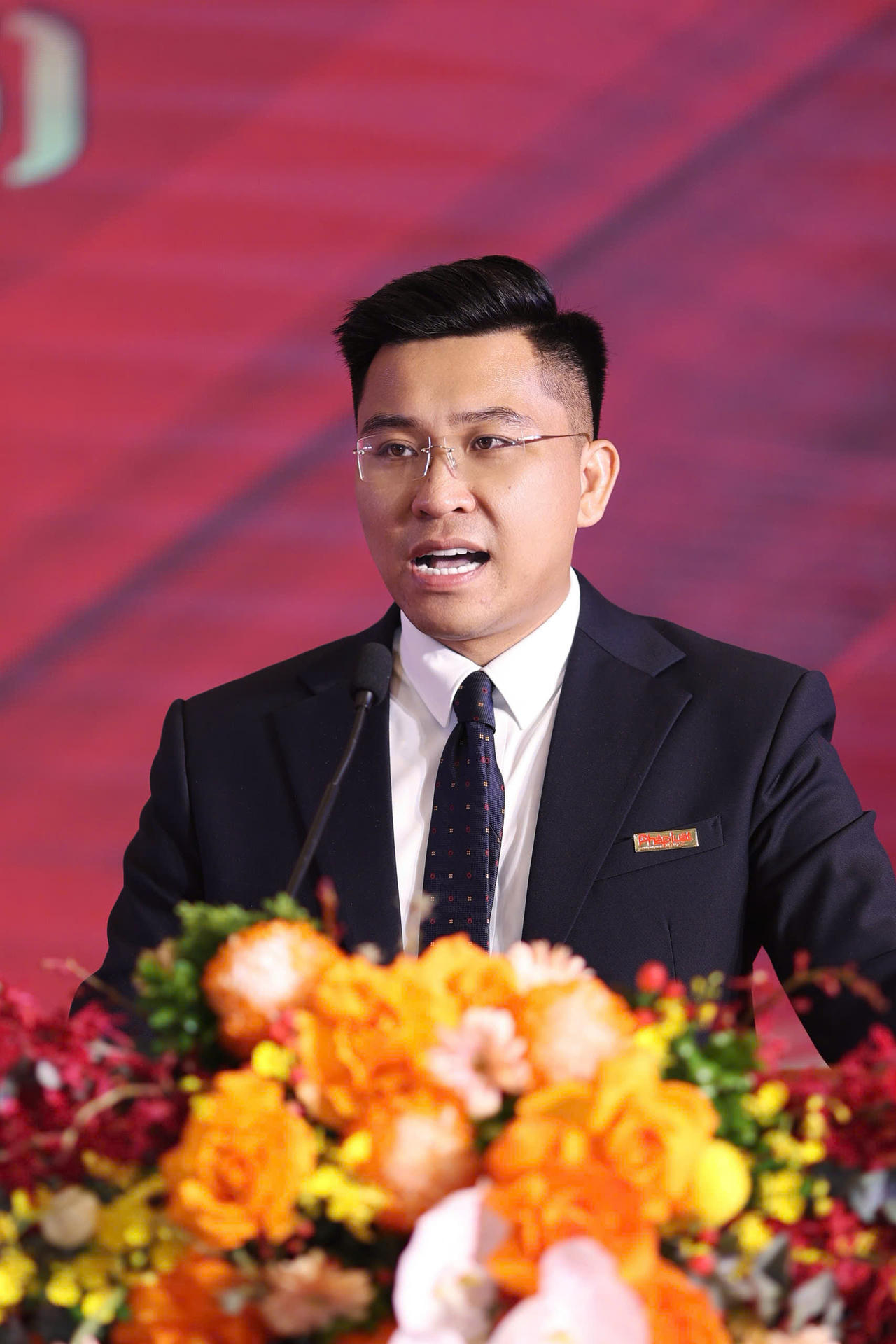 Nhà báo Nguyễn Sỹ Hồng – Bí thư Đoàn Thanh niên, Phó Trưởng ban Kinh tế - Doanh nhân (Báo Pháp luật Việt Nam)