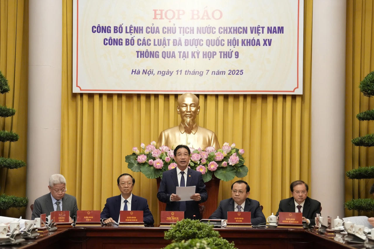 Công bố Lệnh của Chủ tịch nước về 9 Luật vừa được Quốc hội thông qua tại Kỳ họp thứ 9