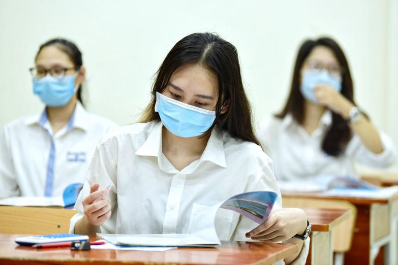 Hỗ trợ học sinh, sinh viên tối thiểu 50% mức đóng BHYT