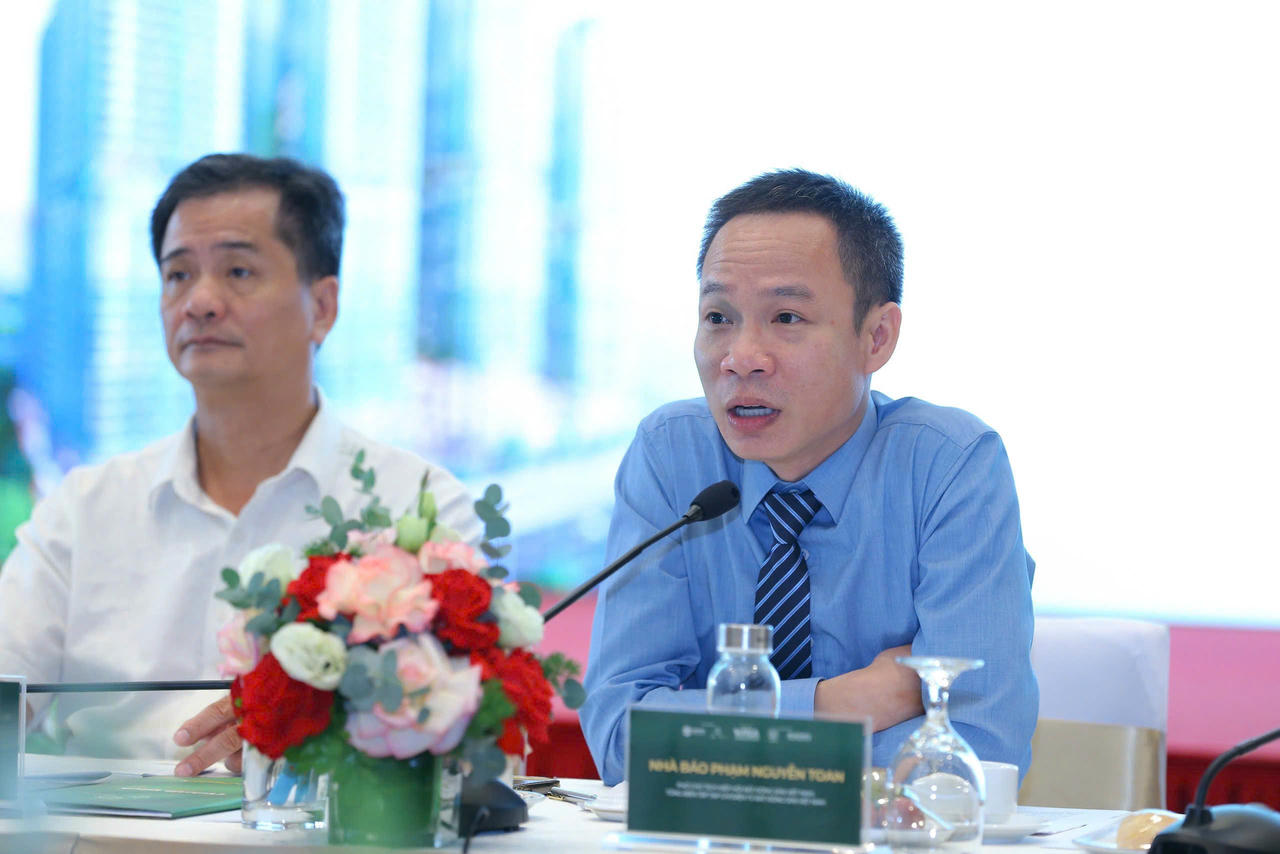 Nhà báo Phạm Nguyễn Toan - Phó Chủ tịch Hiệp hội Bất động sản Việt Nam, Tổng biên tập Tạp chí điện tử Bất động sản Việt Nam