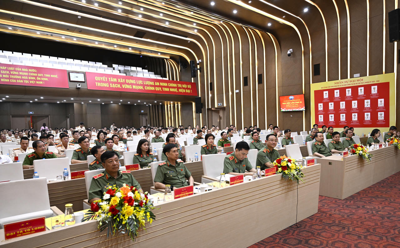 Các đại biểu dự Đại hội.
