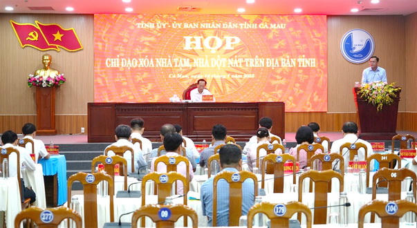 Cà Mau quyết tâm hoàn thành xóa nhà tạm, nhà dột nát cho người có công trước ngày 24/7