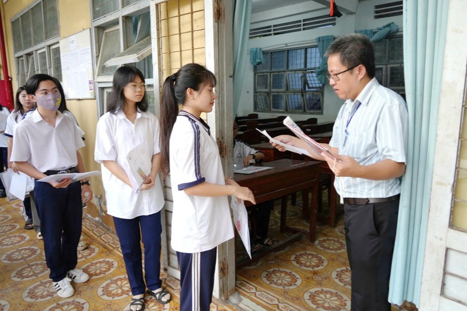 2 cách tra cứu điểm thi tốt nghiệp 2025 nhanh nhất