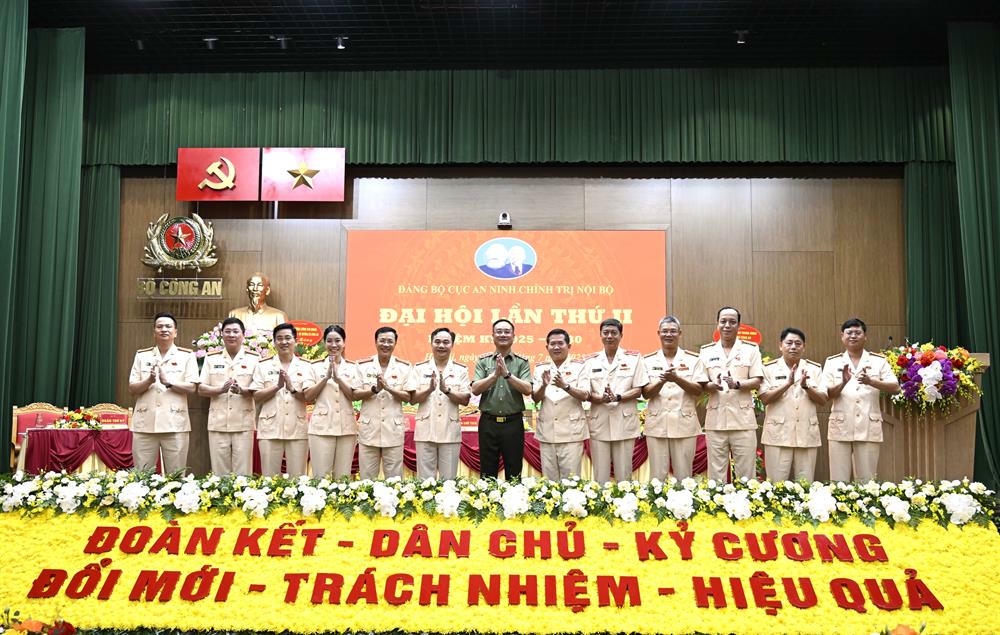 Đại hội Đảng bộ Cục An ninh chính trị nội bộ lần thứ II, nhiệm kỳ 2025-2030 thành công tốt đẹp
