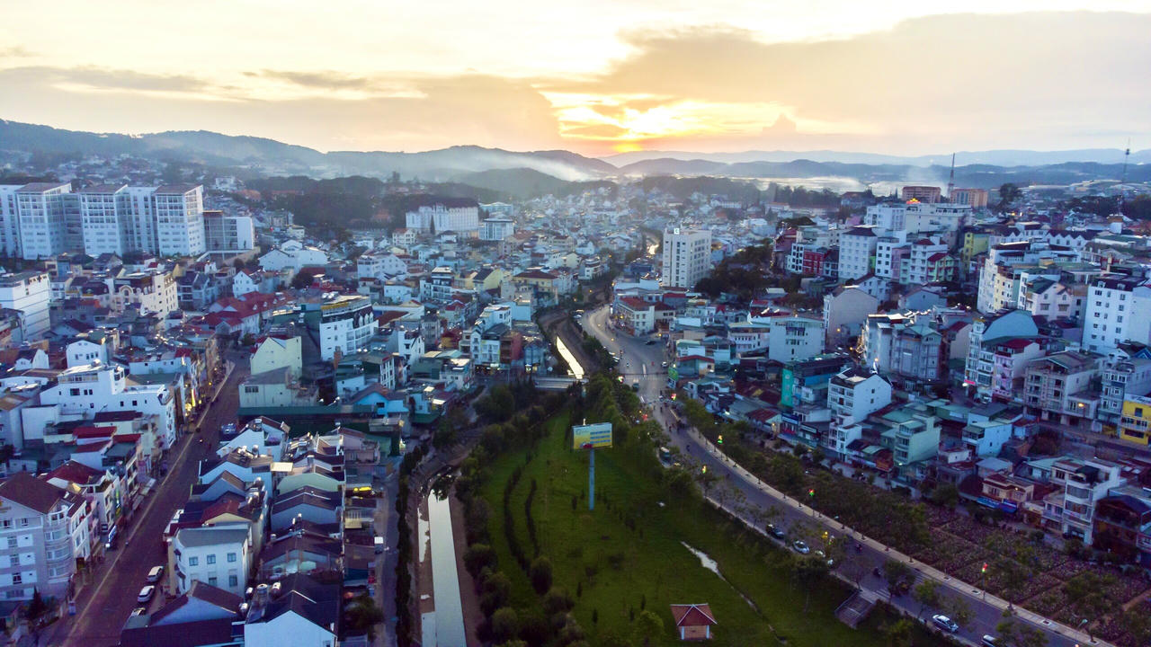 Trung tâm TP Đà Lạt, nay là phường Xuân Hương - Đà Lạt, tỉnh Lâm Đồng.
