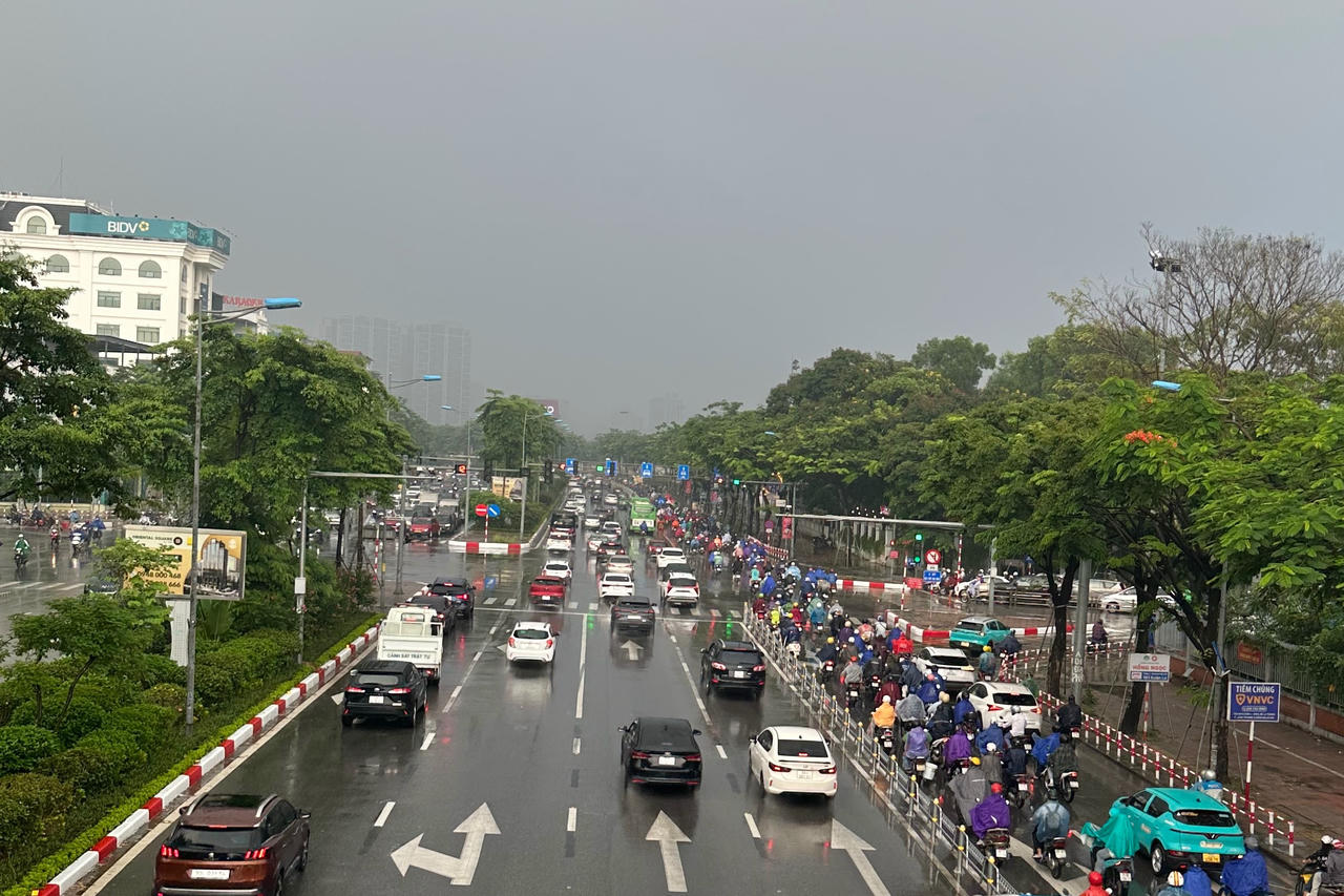 Thời tiết ngày 16/7: Bắc Bộ chiều tối và đêm có mưa dông, Trung Bộ nắng nóng