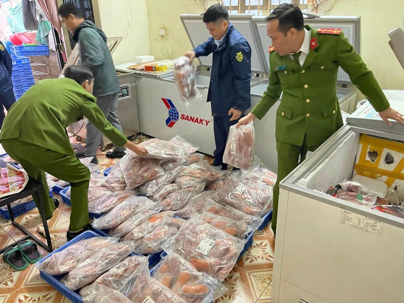 Truy quét tận gốc nạn thực phẩm bẩn 
