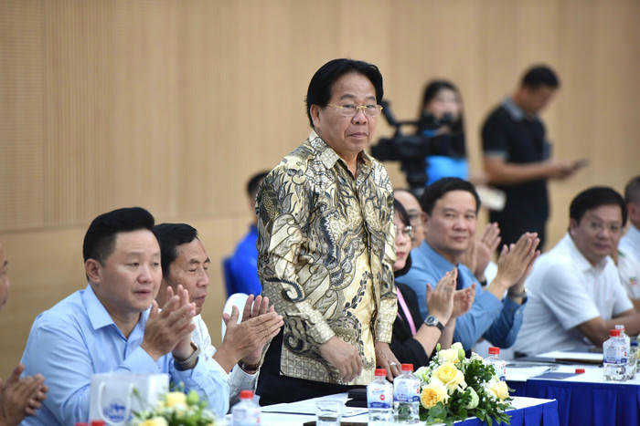  Ông Nghiêm Vũ Khải - Chủ tịch Liên đoàn Bóng rổ Hà Nội. 