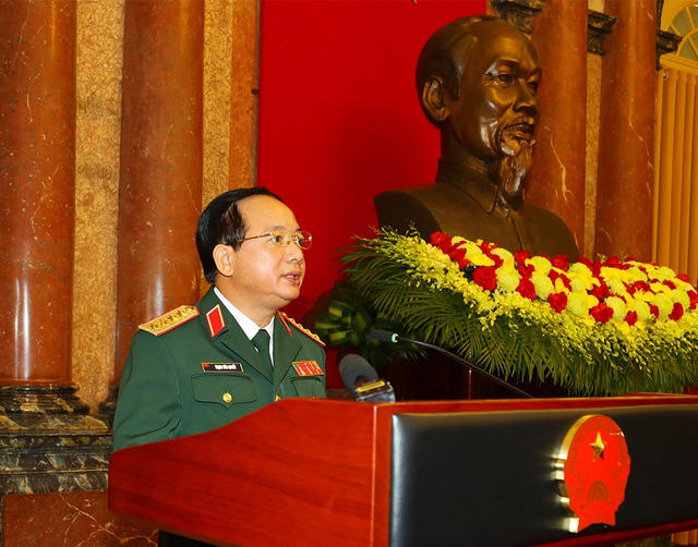 Đại tướng Trịnh Văn Quyết, Bí thư Trung ương Đảng, Chủ nhiệm Tổng cục Chính trị Quân đội nhân dân Việt Nam phát biểu.