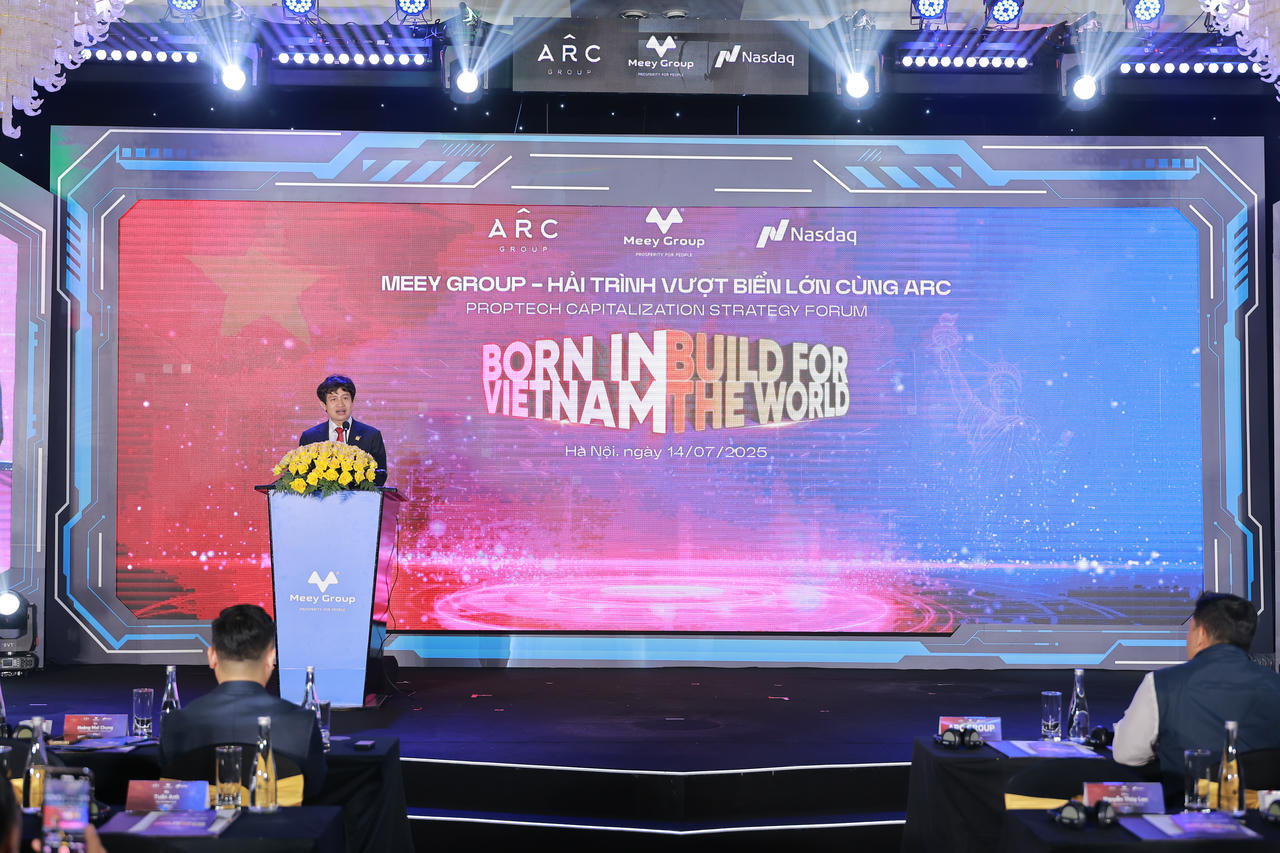 Ông Hoàng Mai Chung - Chủ tịch HĐQT Meey Group phát biểu tại sự kiện