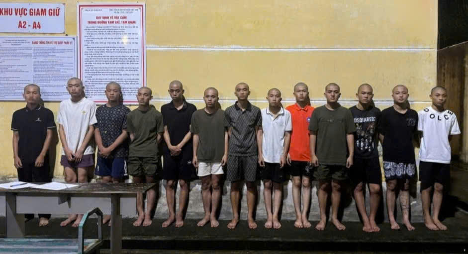 Tạm giữ hình sự nhóm cướp biển số xe để khoe “chiến tích” 