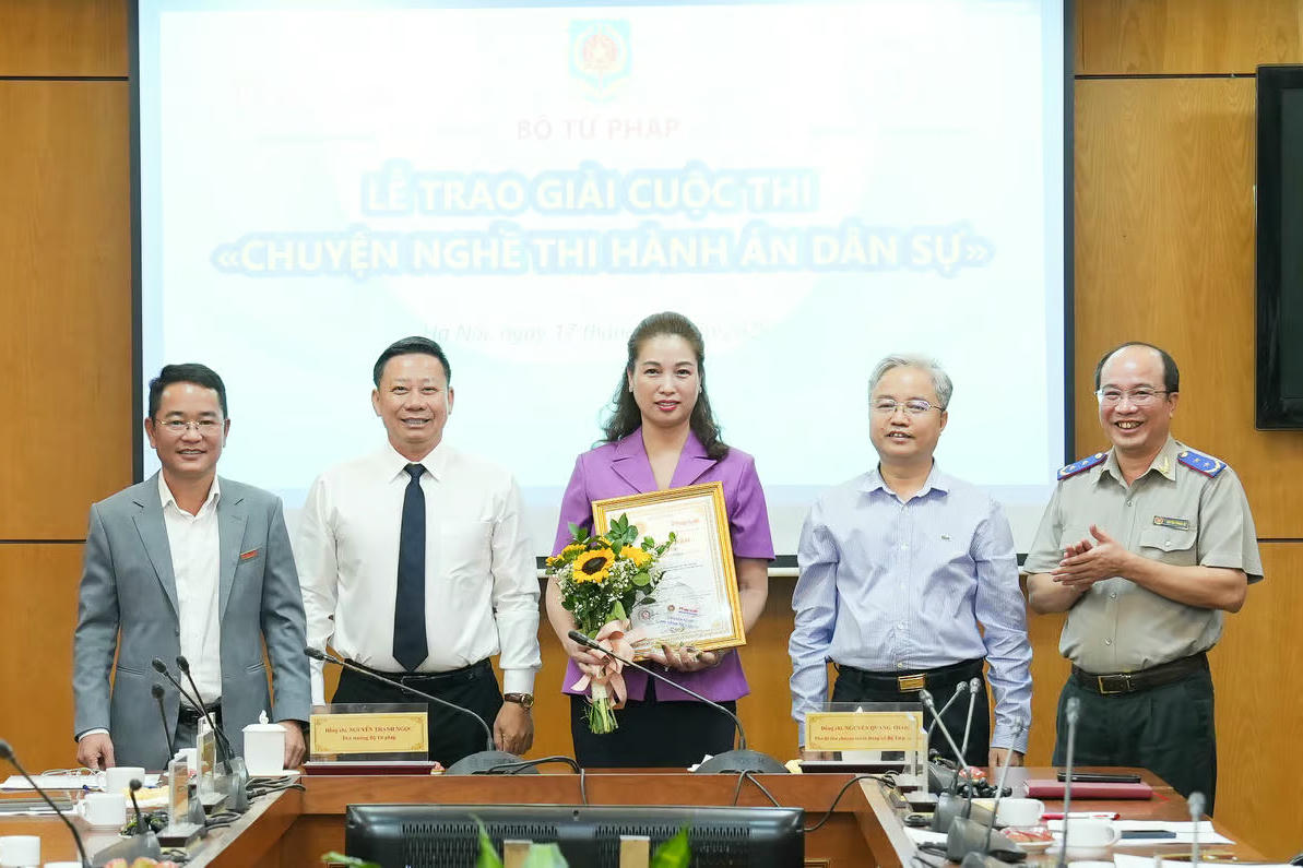 Lan tỏa những hình ảnh đẹp về ngành Thi hành án dân sự