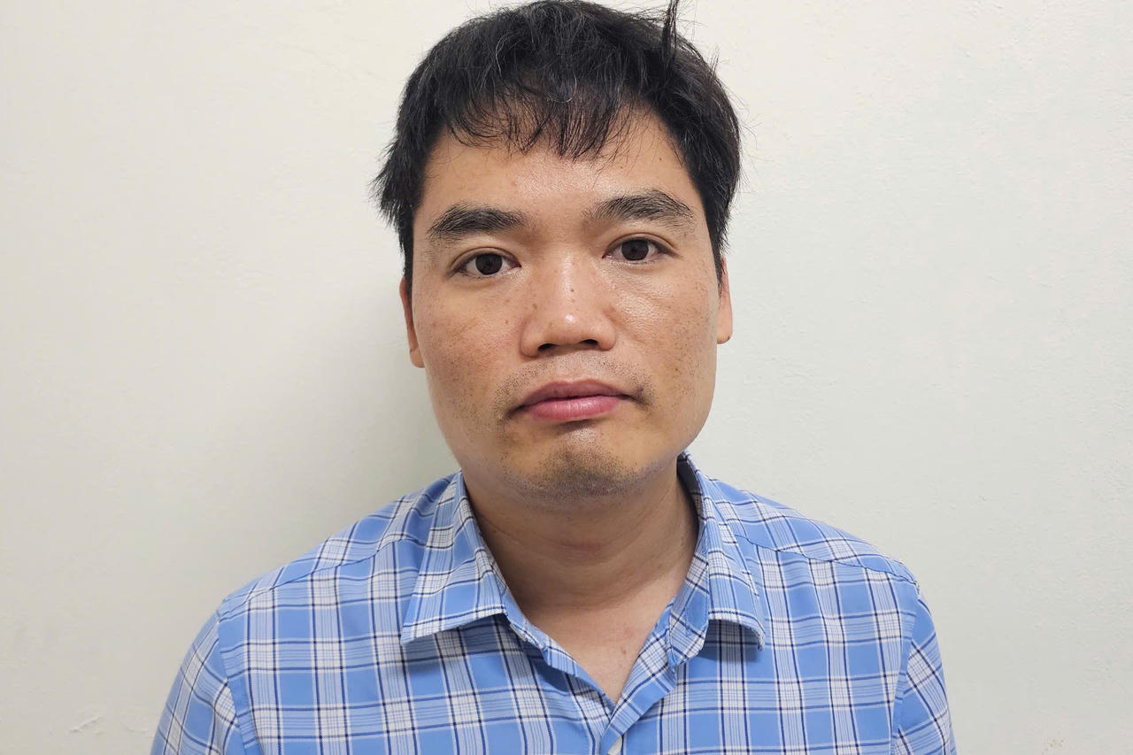 Tạm giữ hình sự lái xe gây tai nạn liên hoàn khiến 1 người tử vong tại Hà Nội