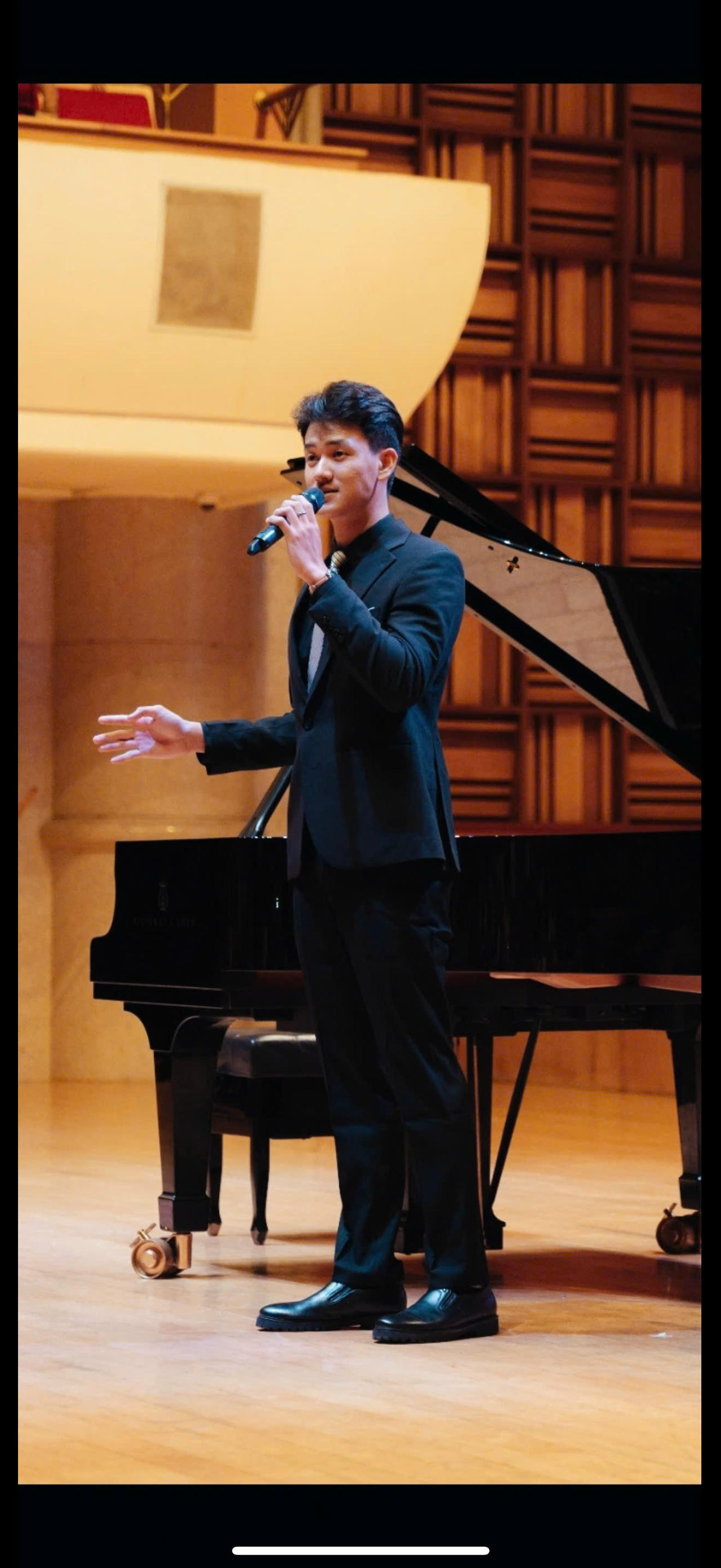 Nam có đam mê ca hát và diễn xuất từ nhỏ (Ảnh: NVCC)