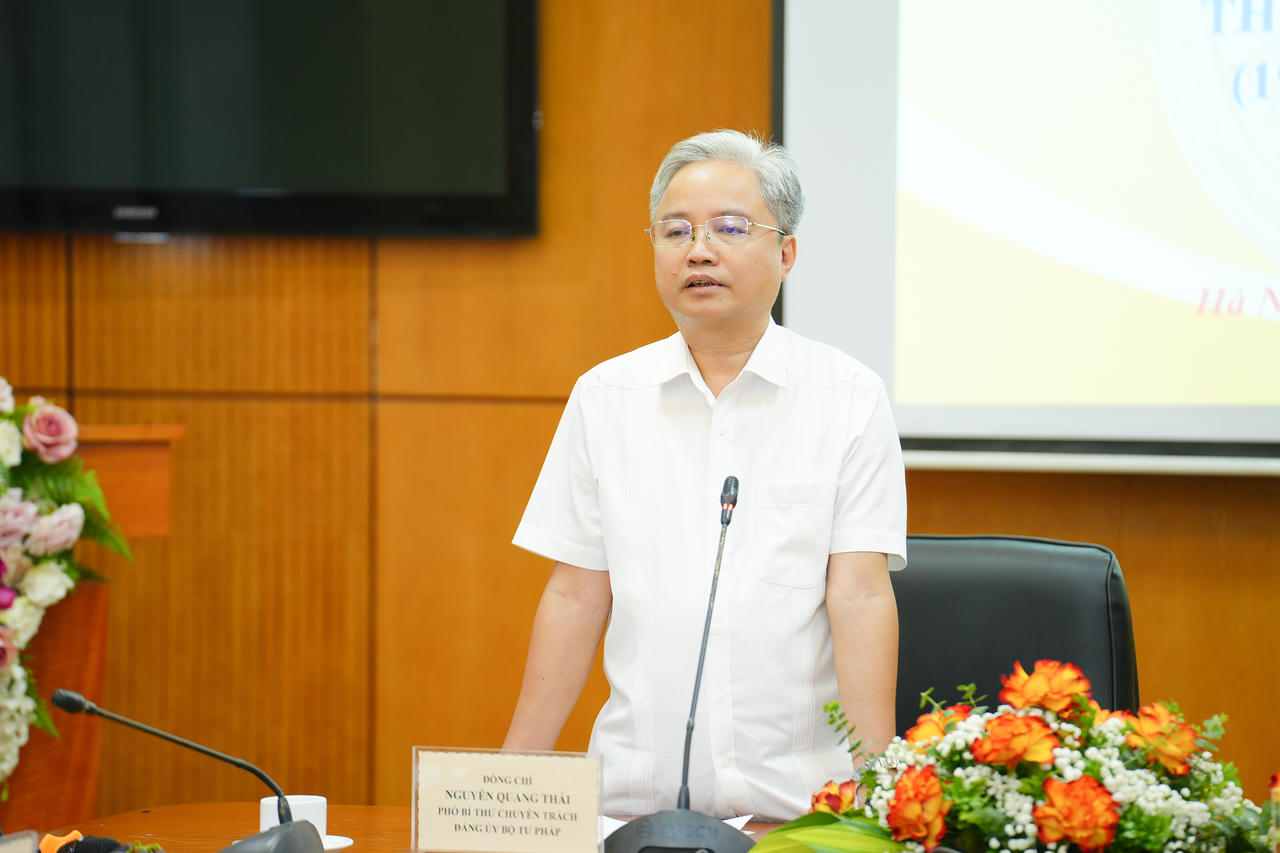 Ông Nguyễn Quang Thái bày tỏ sự tin tưởng vào thế hệ trẻ của ngành, hy vọng các bạn trẻ xem đây là nghề của mình, đã chọn rồi thì gắn bó, theo đuổi đến cùng. 