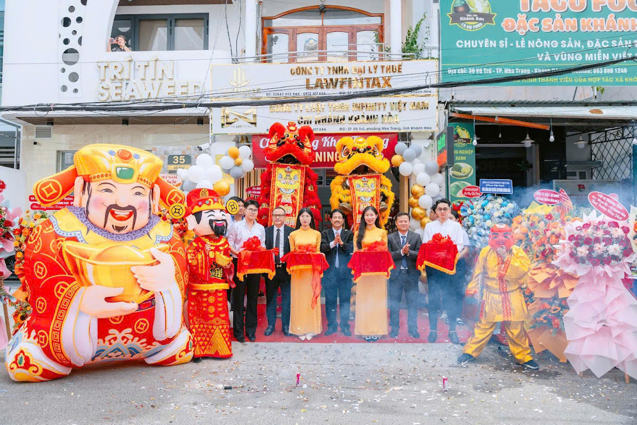 Khai trương Công ty TNHH Đại lý thuế Lawfintax