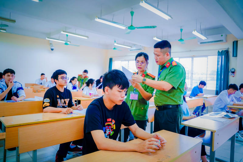 Công bố điểm thi đánh giá năng lực 7 trường công an