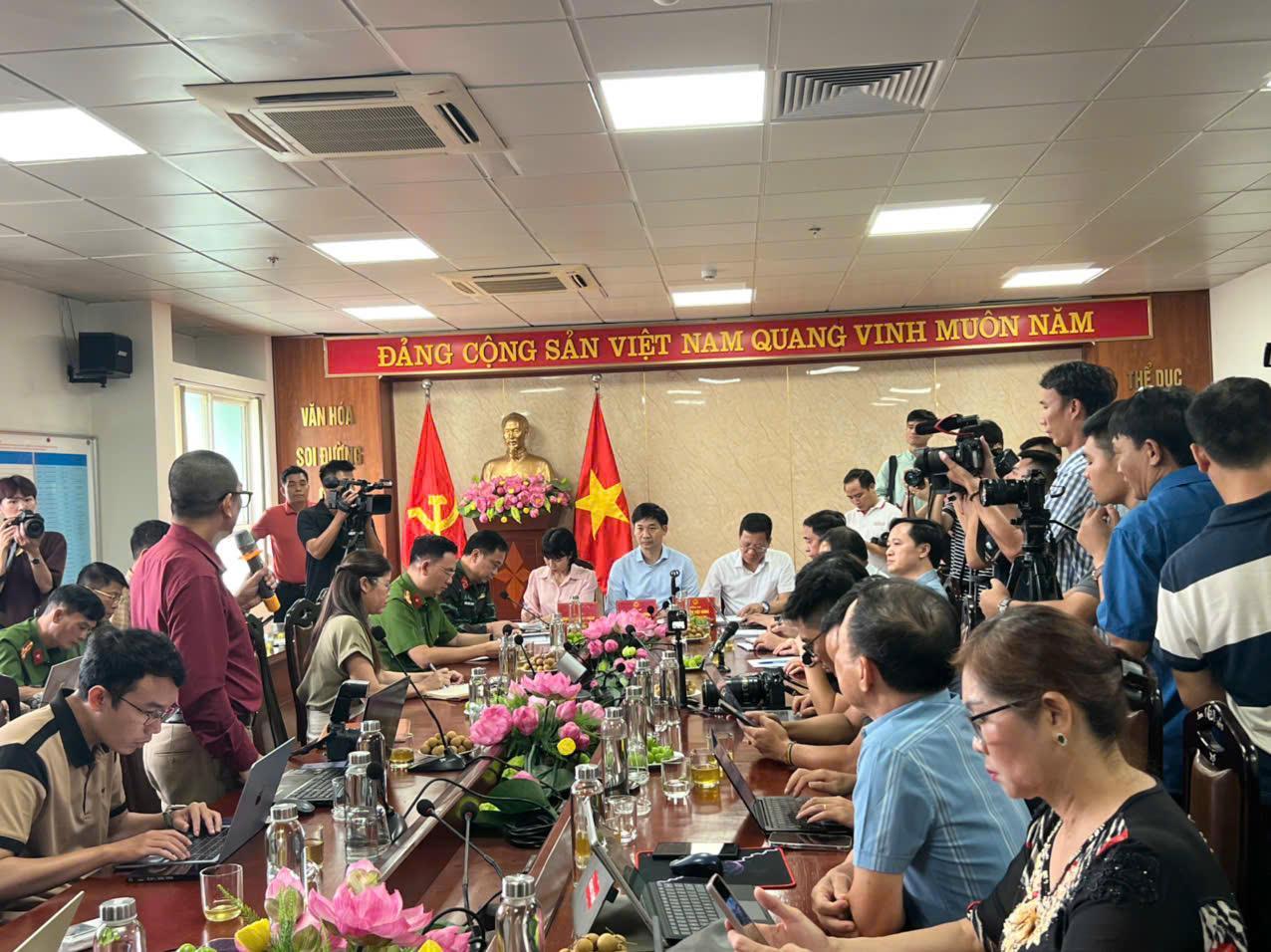 Quảng Ninh: Nỗ lực tìm kiếm các nạn nhân trước khi bão số 3 đổ bộ