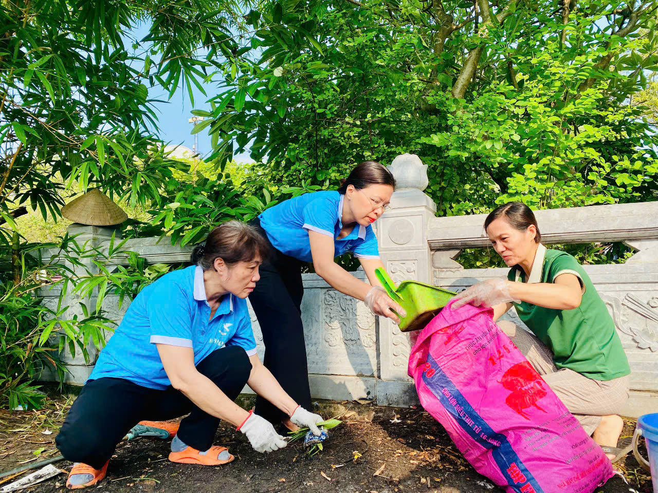 Hội viên phụ nữ phường Phú Diễn.