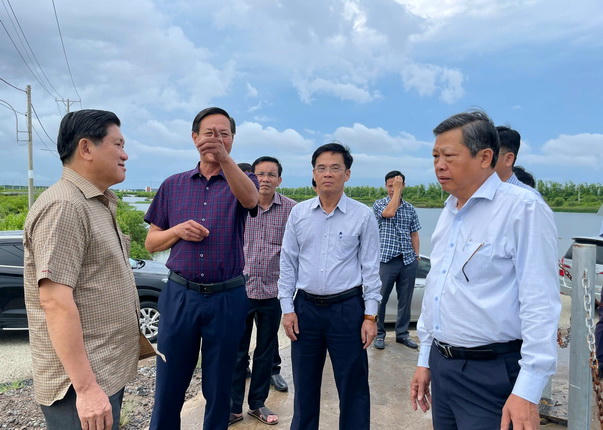 Cà Mau: Tháo gỡ vướng mắc, đẩy nhanh tiến độ Khu nông nghiệp ứng dụng công nghệ cao phát triển tôm
