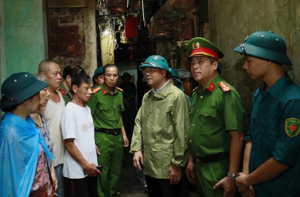 Ninh Bình: Triển khai sơ tán hơn 1.000 người dân khỏi chung cư cũ trước bão số 3