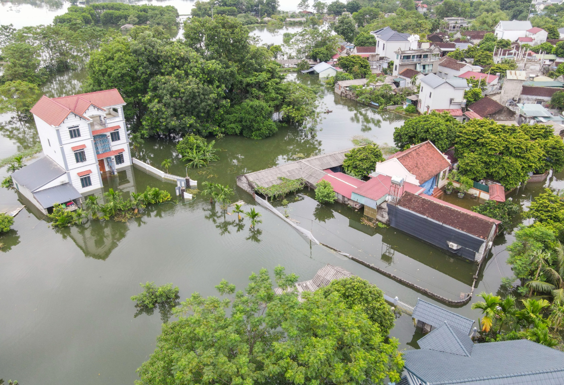 Ngập lụt tại khu vực ngoại thành Hà Nội năm 2024. 