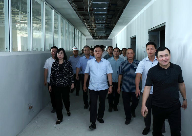 Trước ngày 30/11, đưa cơ sở 2 bệnh viện nghìn tỷ vào sử dụng