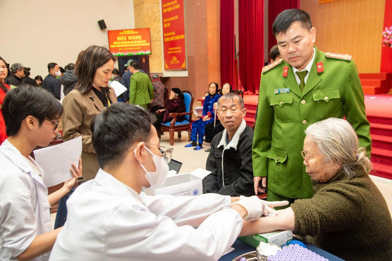 Nghệ An: Một số vướng mắc trong công tác tìm kiếm, xác định danh tính hài cốt liệt sĩ