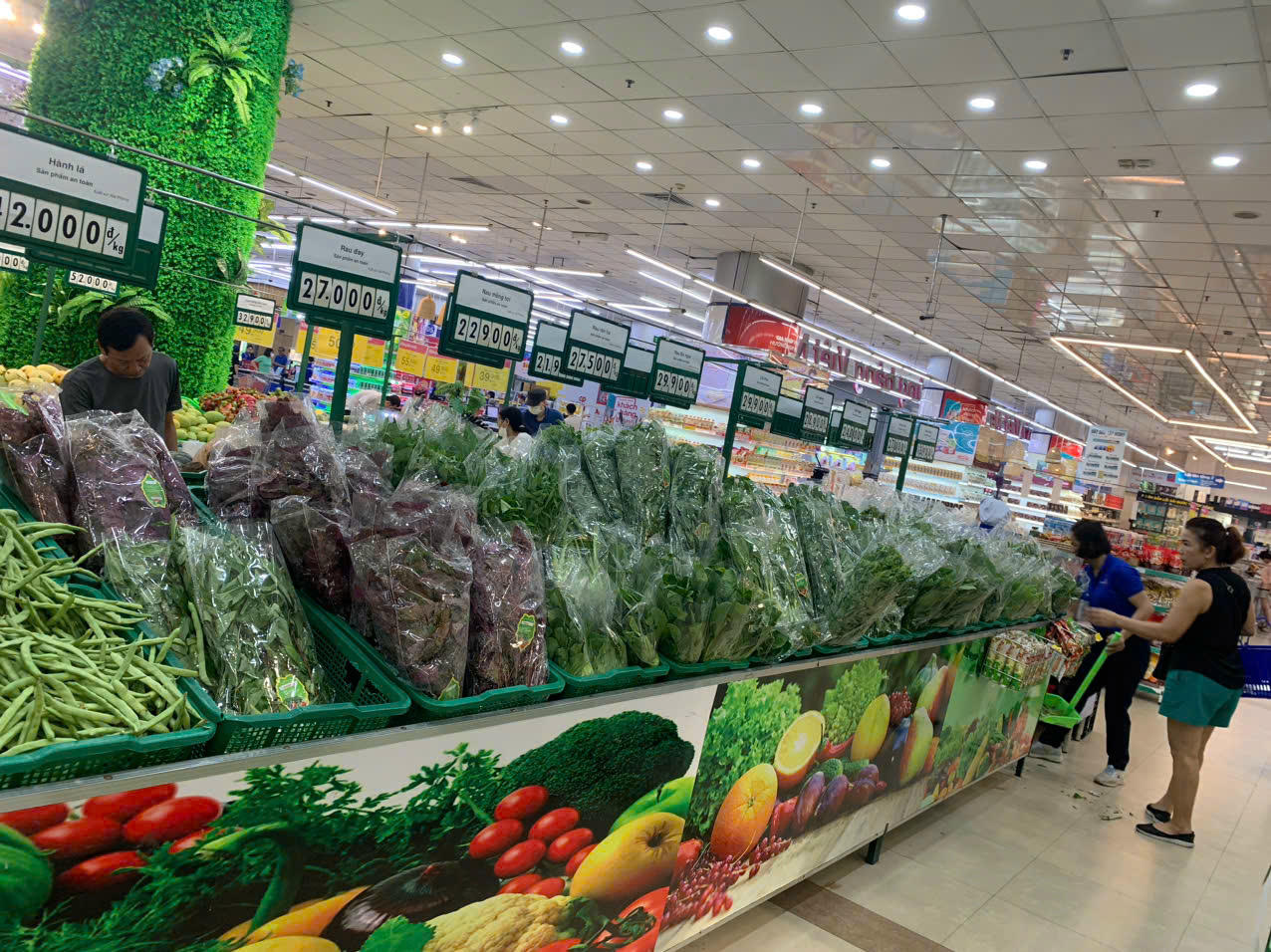 Các mặt hàng thiết yếu được dự trữ gấp 3 lần so với ngày thường