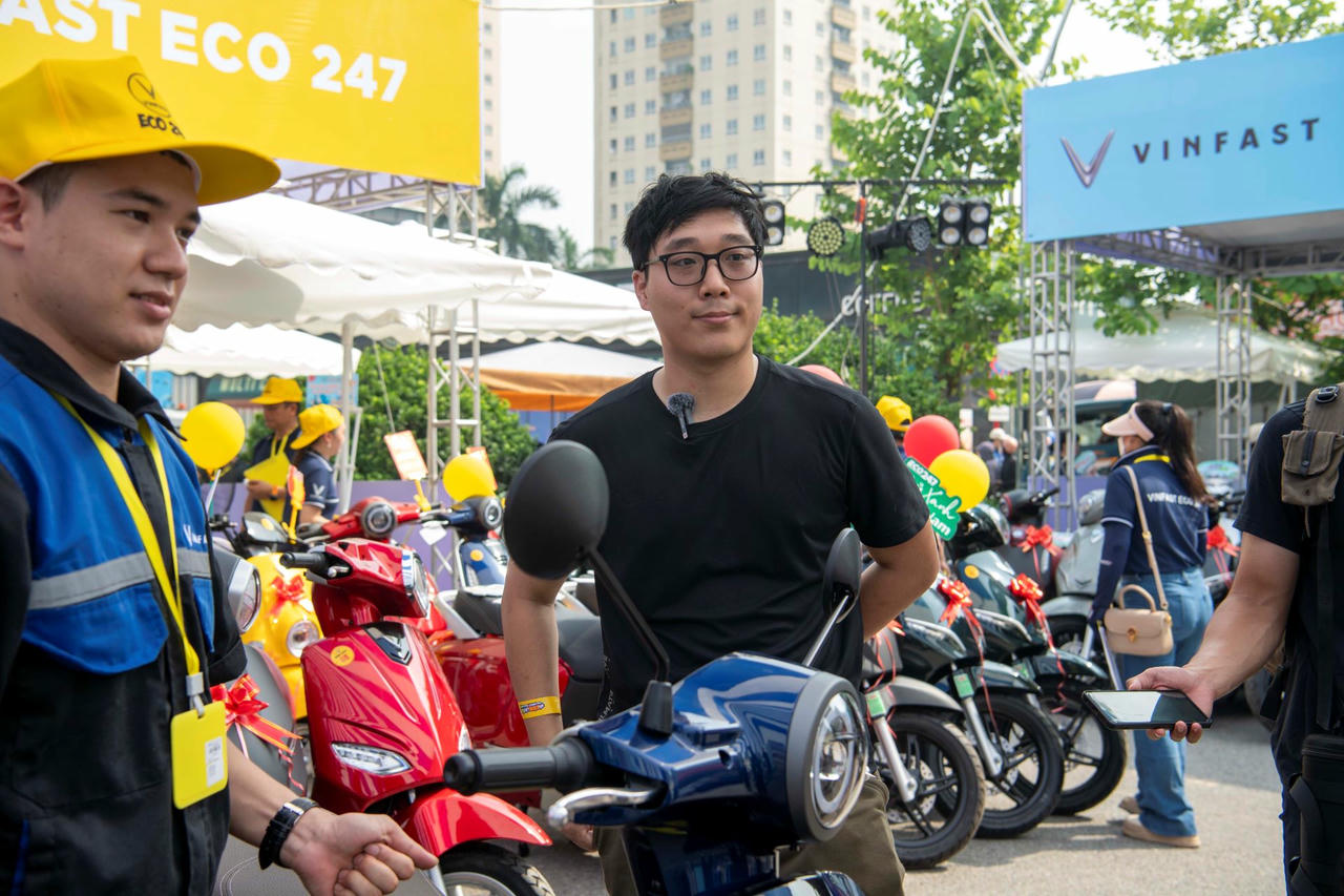 Anh Vũ Thanh Nam tại sự kiện “Đổi xăng lấy điện”  