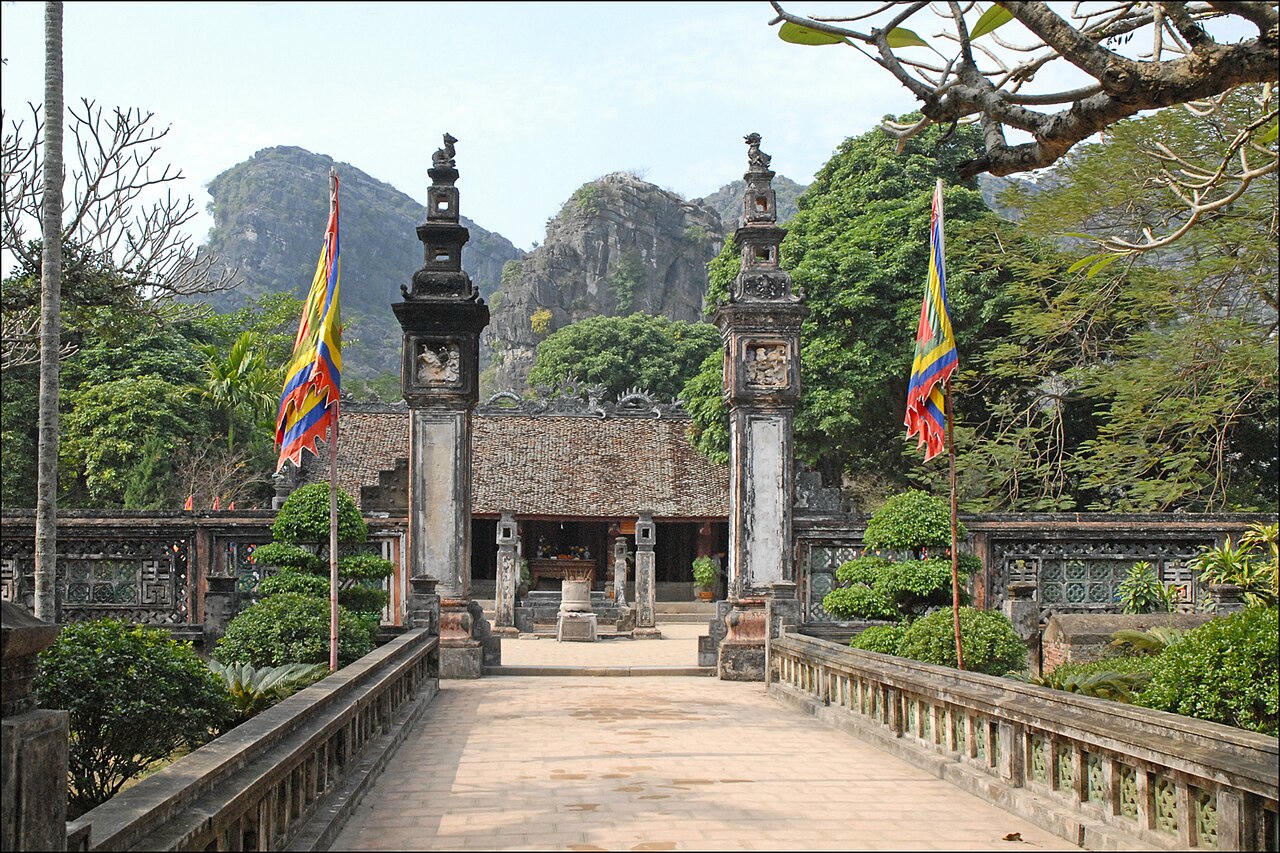 Ninh Bình: Phát huy giá trị di sản văn hóa, lễ hội, tín ngưỡng