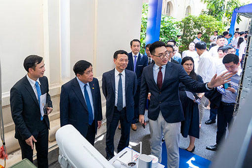 Hành lang pháp lý để khoa học và công nghệ Việt Nam bứt phá