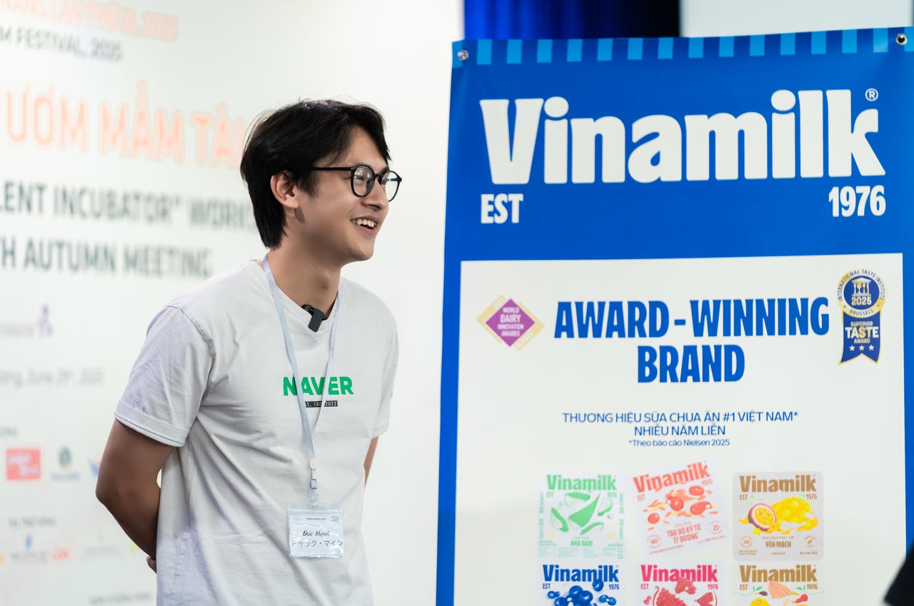 Diễn viên Đức Mạnh tại workshop “Ươm mầm tài năng”.