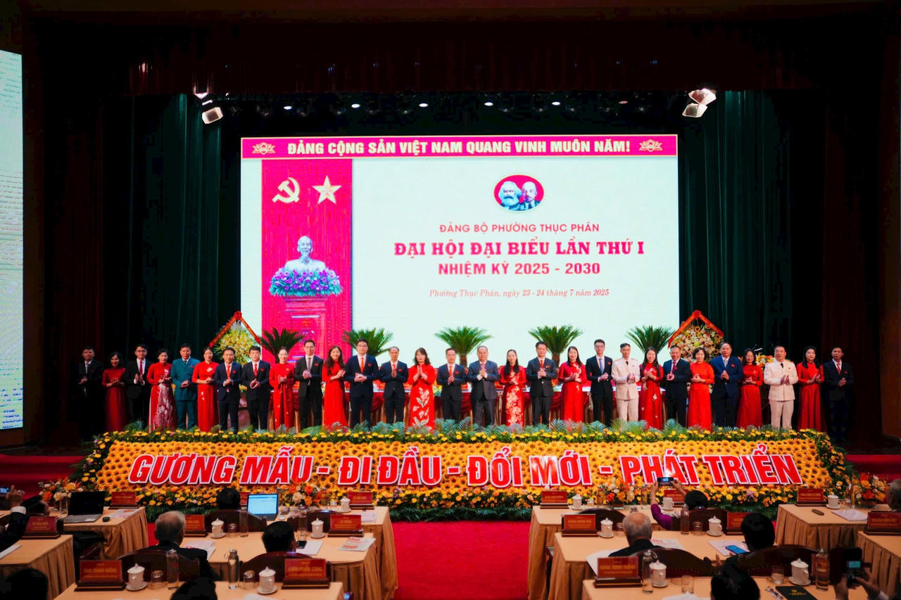 Tổ chức thành công Đại hội điểm Đảng bộ cấp xã, phường ở Cao Bằng
