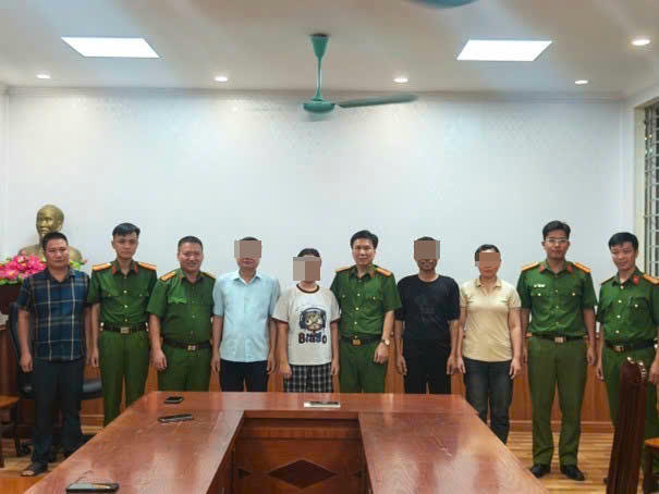 Giải cứu cô gái bị công an 'dỏm' lừa đảo, đe doạ tống tiền gia đình 

