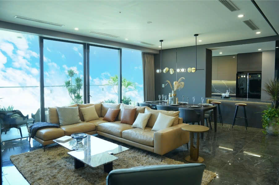 Từ năm 2021 đến nay, giá căn hộ tại đây đã tăng từ mức 55 triệu đồng/m² lên 130 - 160 triệu đồng/m², tương đương tăng trưởng kép khoảng 24 - 31% mỗi năm.