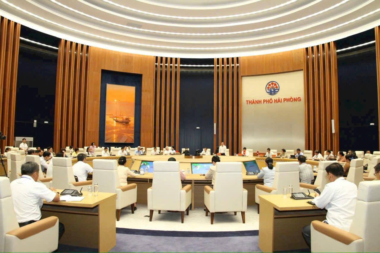 Quang cảnh hội nghị