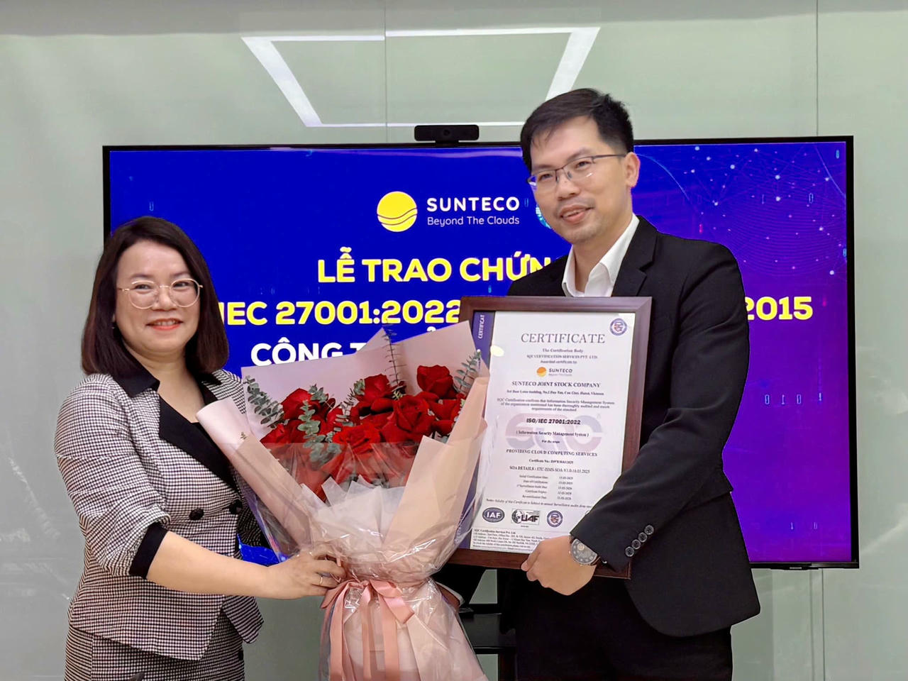 Sunteco đạt hai chứng chỉ ISO/IEC 27001:2022 và ISO/IEC 27017:2015 