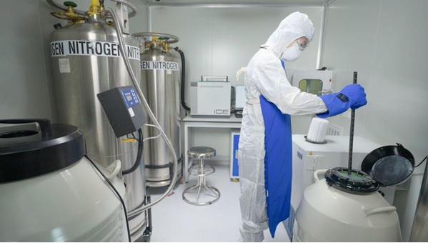 Vicells được đánh giá cao bởi hệ thống phòng LAB chuẩn ISO5, nhân sự bài bản...