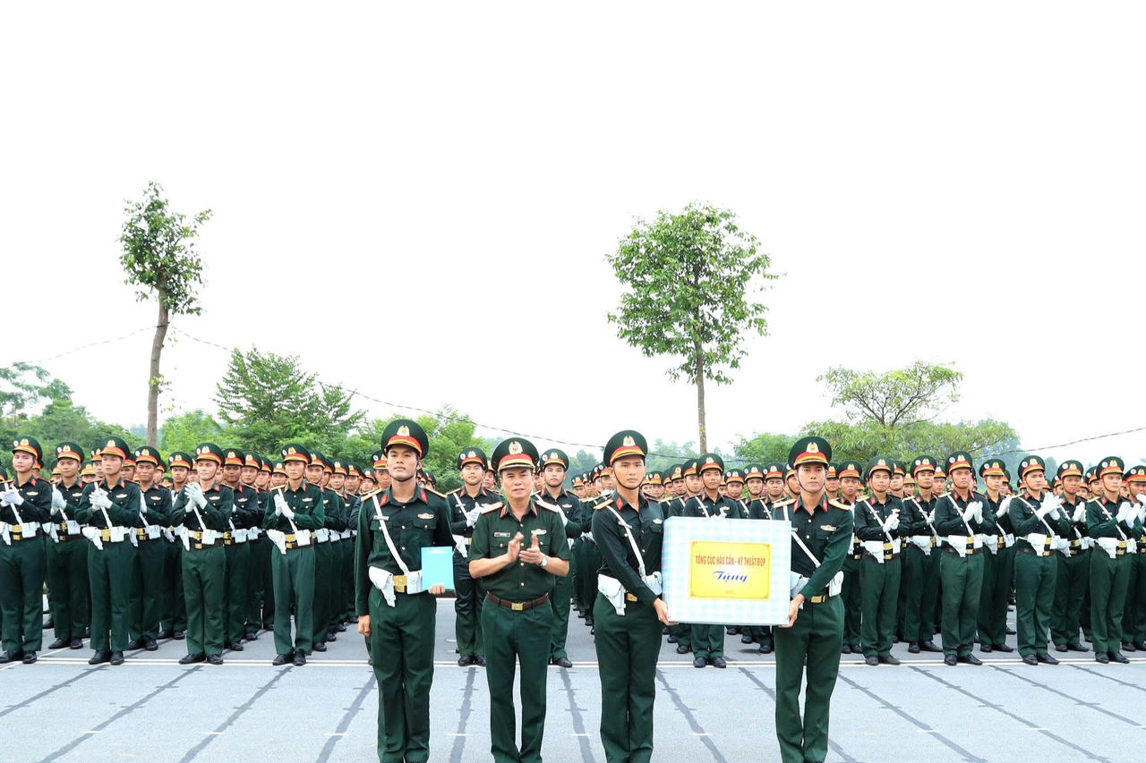 Trung tướng Đỗ Văn Thiện động viên lực lượng thực hiện nhiệm vụ A80