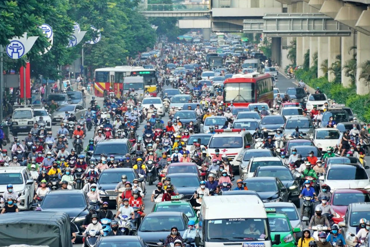 'Xanh hóa' giao thông tại TP Hà Nội - Kỳ 1: Nhiều bài toán cần giải quyết
