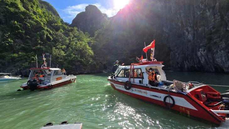 Lực lượng chức năng tiếp cận vị trí phát hiện thi thể nạn nhân