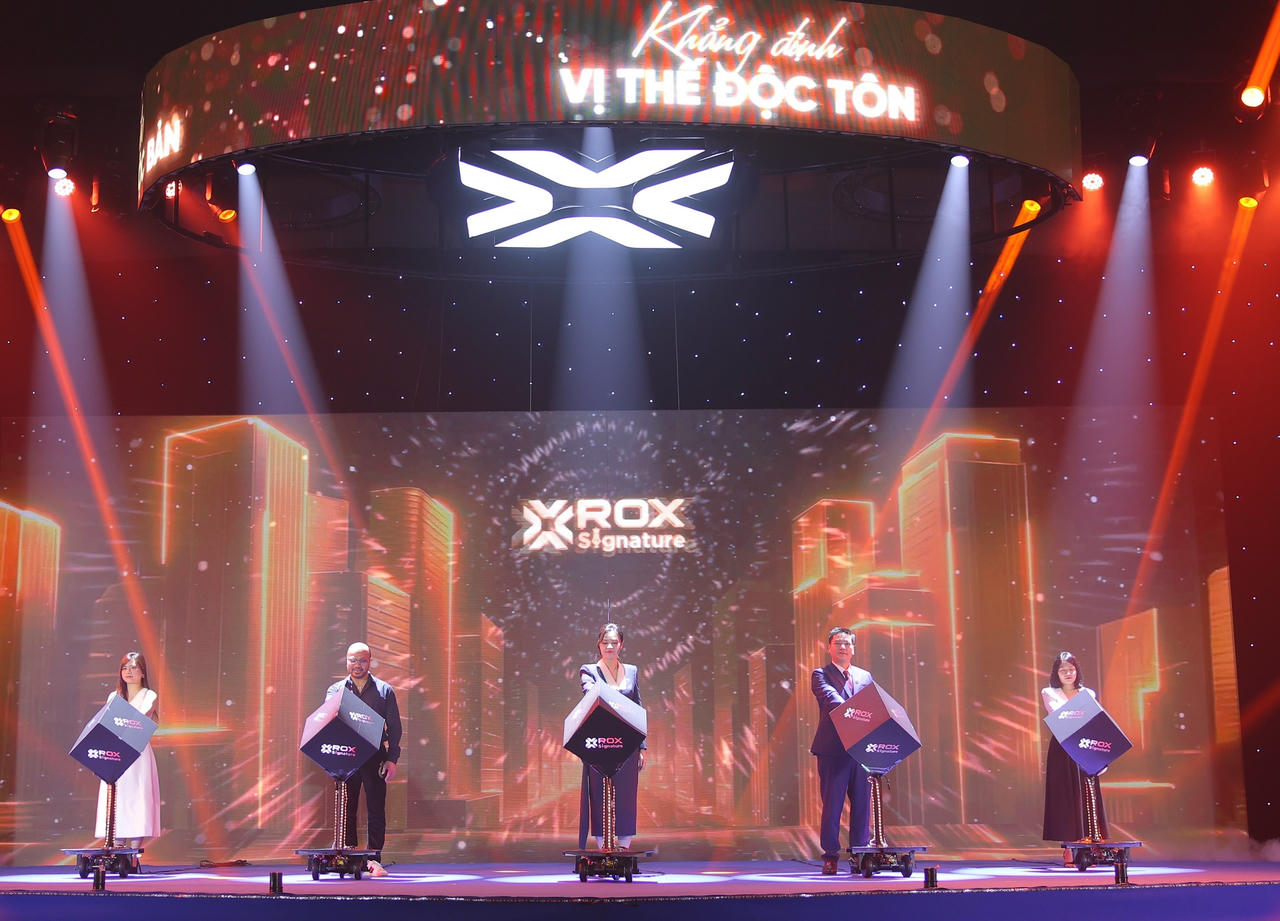Khoảnh khắc ra mắt thương hiệu ROX Signature