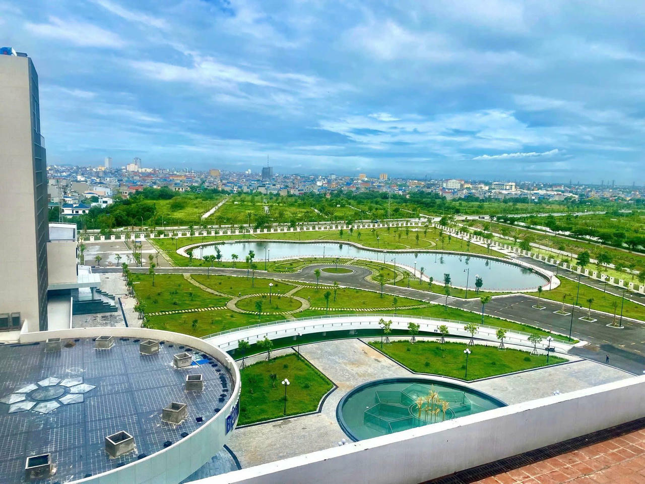 Quang cảnh Bệnh viện Đa khoa Nam Định