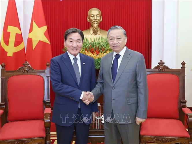 Tổng Bí thư Tô Lâm tiếp ông Park Chang Dal, Đặc phái viên của Tổng thống Hàn Quốc. Ảnh: Thống Nhất/TTXVN